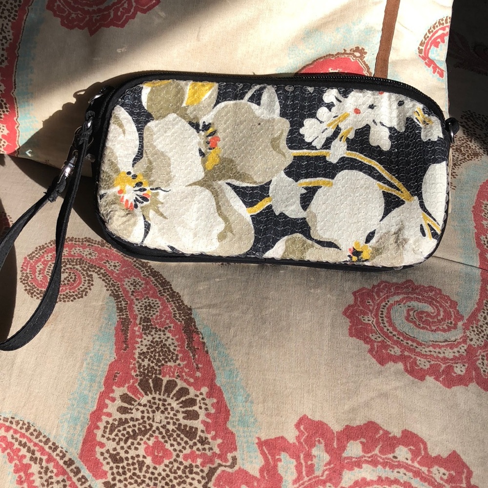 Vera Bradley Wristlet